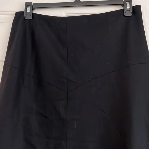 Talbots Women’s Wool Black Skirt.Never worn.
.Sz-12..Zipper closure.Black lining - Picture 3 of 6